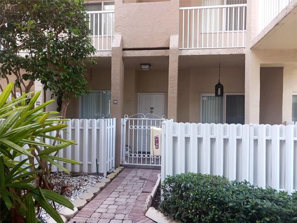 Unit for sale at 7647 Southampton Terrace, Tamarac, FL 33321