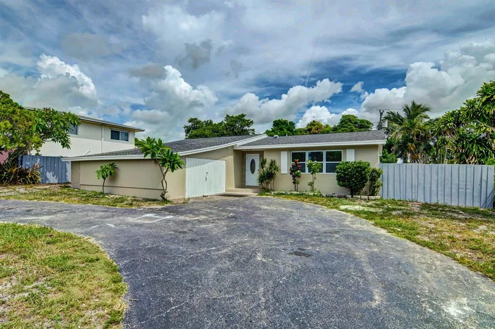 Unit for sale at 419 SW 7th Avenue, Boynton Beach, FL 33435