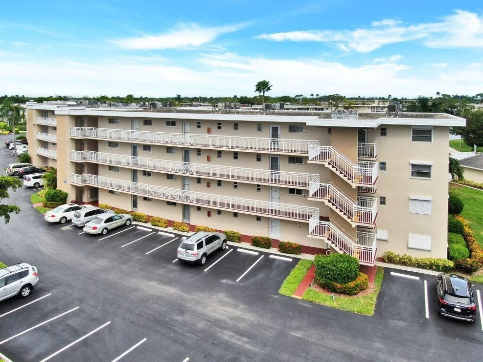 Unit for sale at 2724 N Garden Drive N, Lake Worth, FL 33461