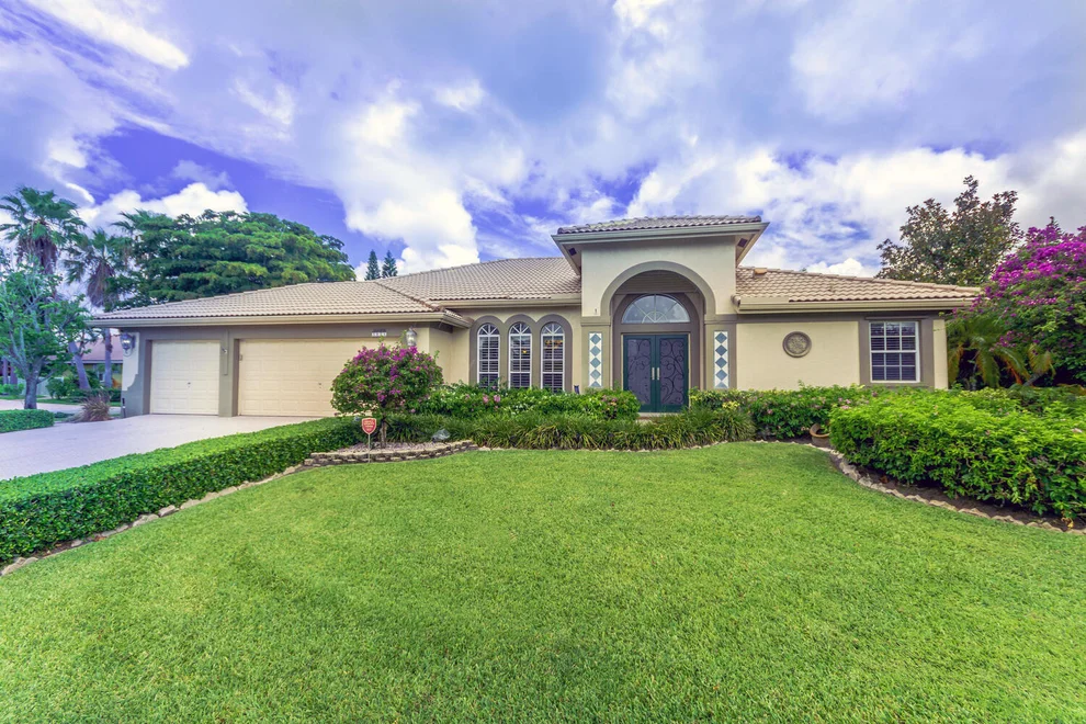 Unit for sale at 4825 Pepper Bush Lane, Boynton Beach, FL 33436
