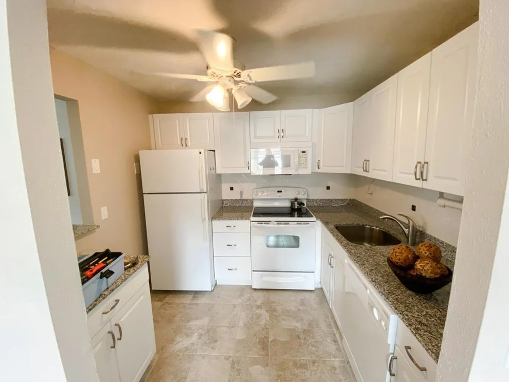 Unit for sale at 218 Waterford J, Delray Beach, FL 33446