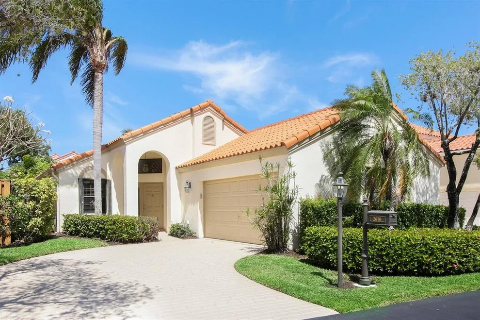 Unit for sale at 2616 La Cristal Circle, Palm Beach Gardens, FL 33410