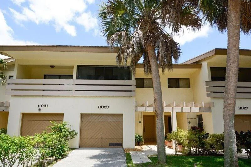 Unit for sale at 11029 W Broward Boulevard, Plantation, FL 33324