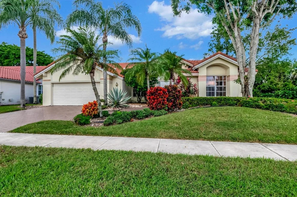 Unit for sale at 7924 Dorchester Road, Boynton Beach, FL 33472