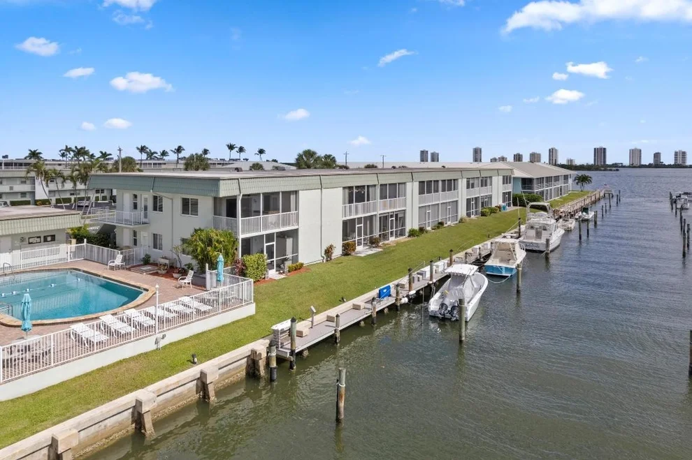 Unit for sale at 110 Wettaw Lane, North Palm Beach, FL 33408