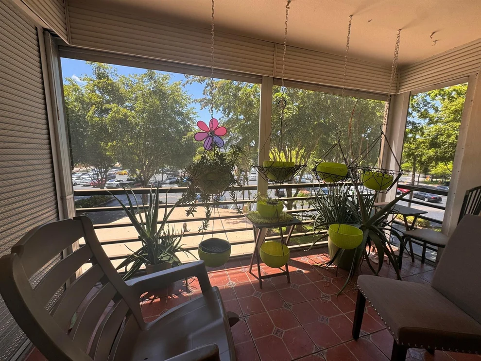Unit for sale at 1400 Saint Charles Place, Pembroke Pines, FL 33026