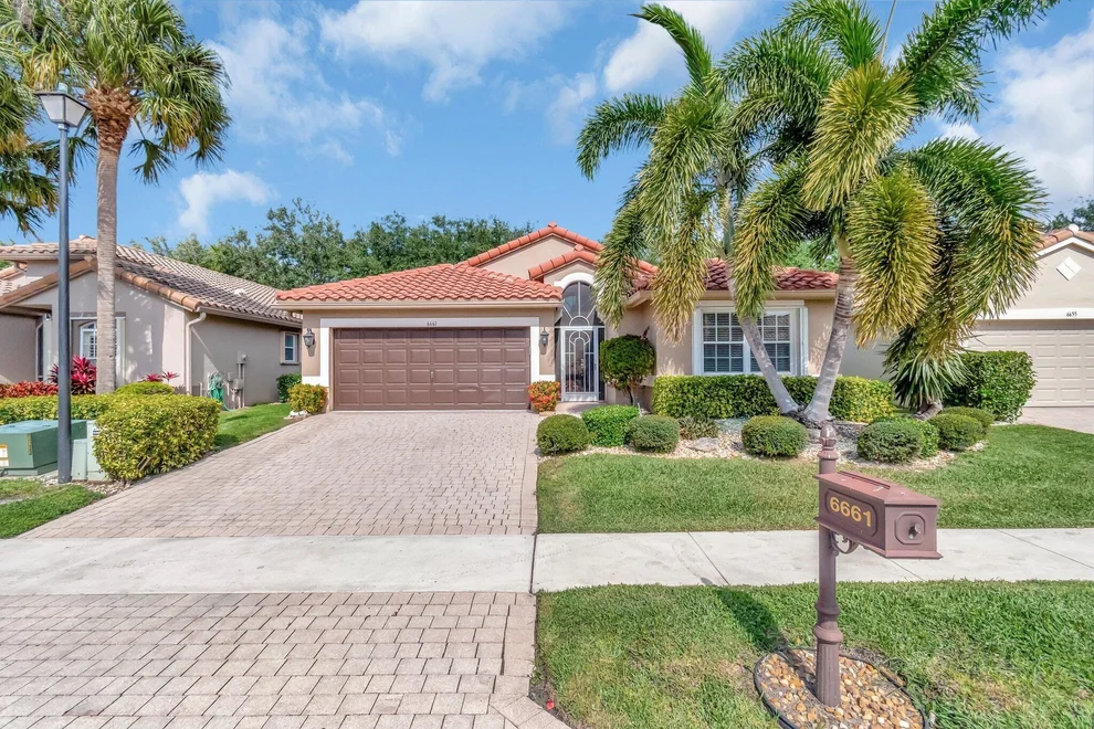 Unit for sale at 6661 Sherbrook Drive, Boynton Beach, FL 33437