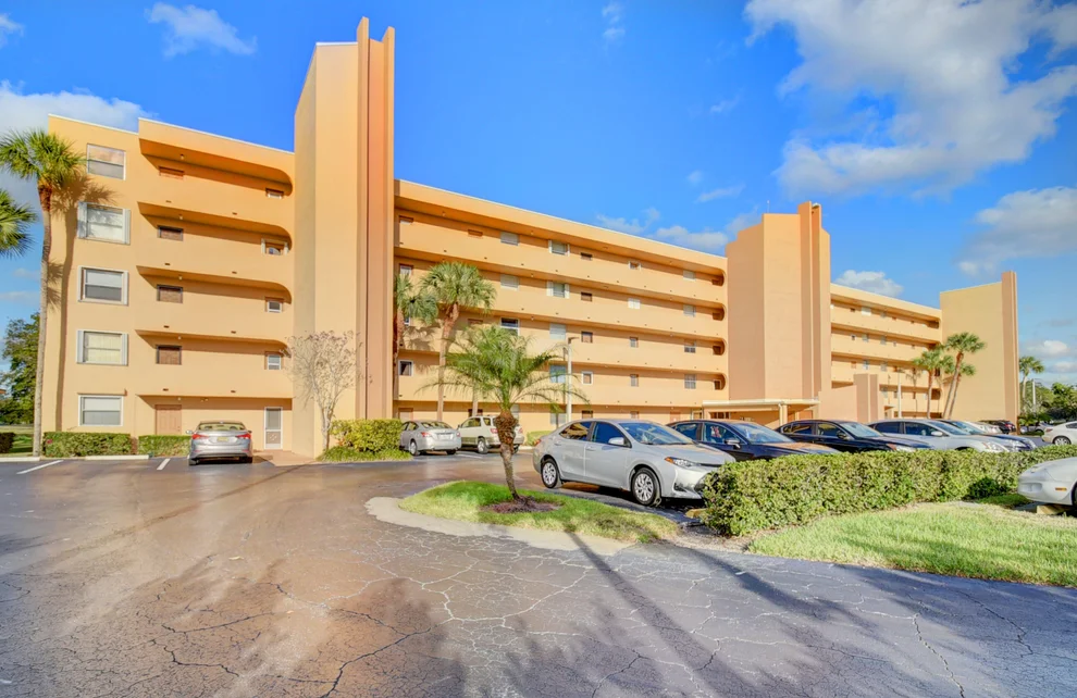 Unit for sale at 299 NW 52nd Terrace, Boca Raton, FL 33487