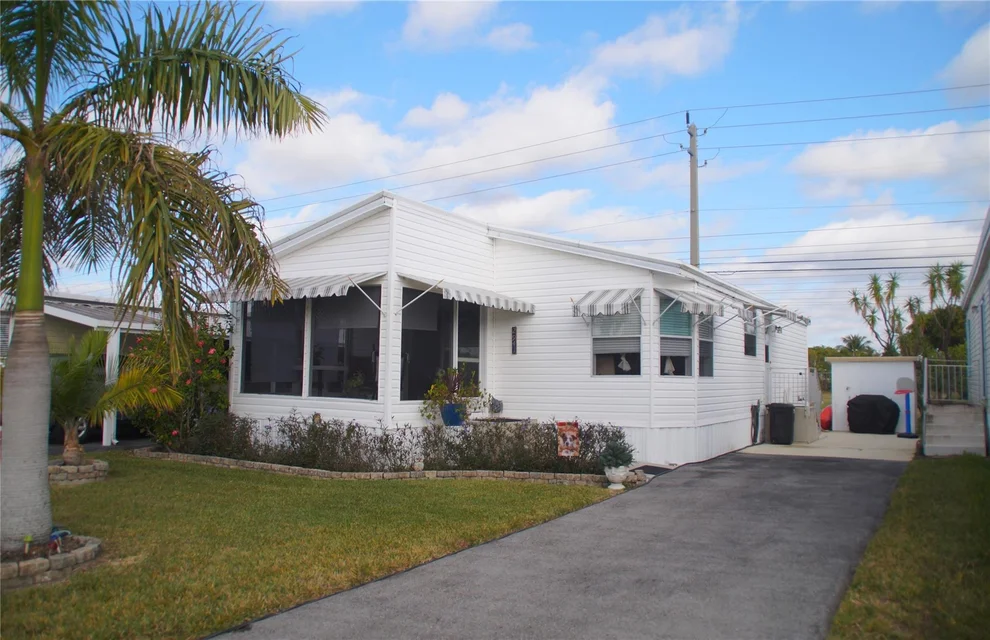 Unit for sale at 2941 SW 54th Street, Fort Lauderdale, FL 33312