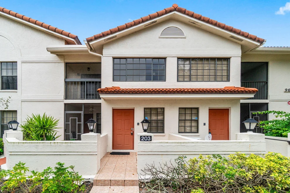 Unit for sale at 9632 Sills Drive E, Boynton Beach, FL 33437