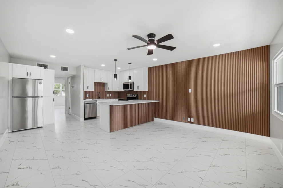 Unit for sale at 350 Farnham Q, Deerfield Beach, FL 33442