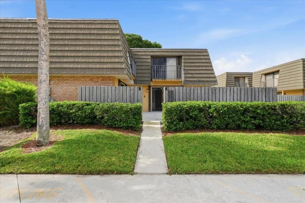 Unit for sale at 712 7th Way, West Palm Beach, FL 33407