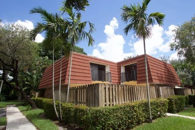 Unit for sale at 756 NW 99th Circle, Plantation, FL 33324