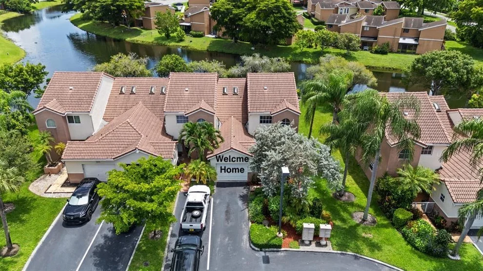Unit for sale at 8211 NW 70th Street, Tamarac, FL 33321