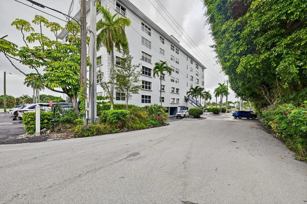 Unit for sale at 1881 Middle River Drive, Fort Lauderdale, FL 33305