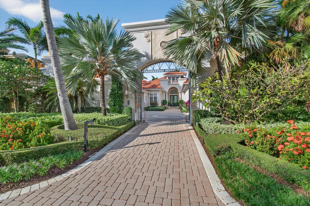 Unit for sale at 331 MIZNER LAKE ESTATES Drive, Boca Raton, FL 33432