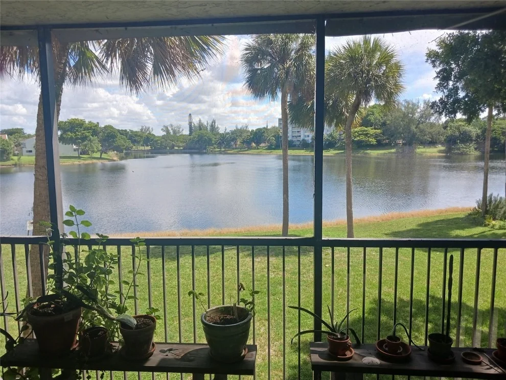 Unit for sale at 6475 W Oakland Park Boulevard, Lauderhill, FL 33313