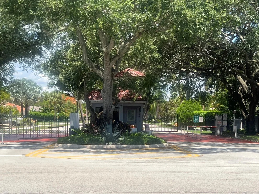 Unit for sale at 6605 NW 50th Street, Lauderhill, FL 33319