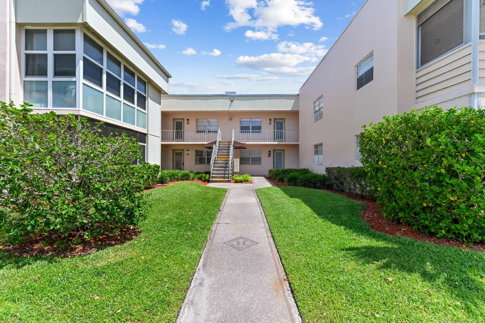 Unit for sale at 346 Capri, Delray Beach, FL 33484
