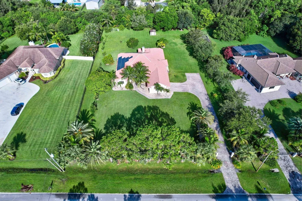 Unit for sale at 15889 110th Avenue N, Jupiter, FL 33478