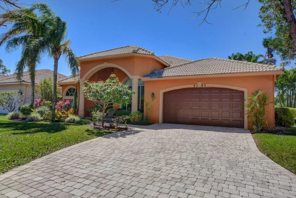 Unit for sale at 5165 NW 50th Terrace, Coconut Creek, FL 33063