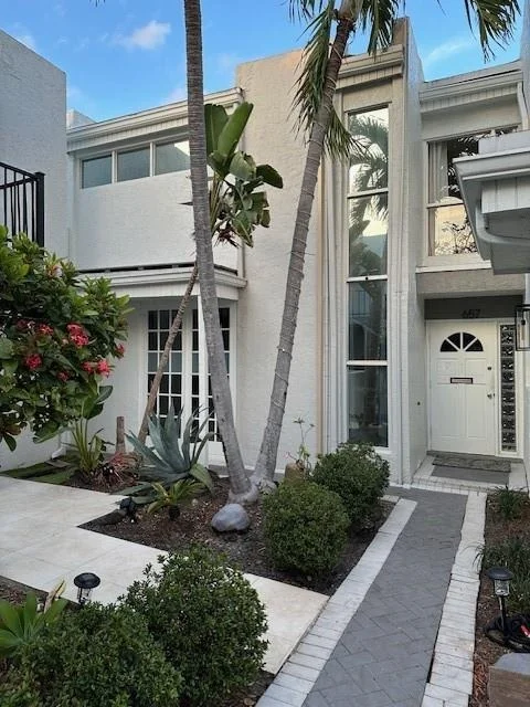 Unit for sale at 657 Cypress Lane, Wilton Manors, FL 33305