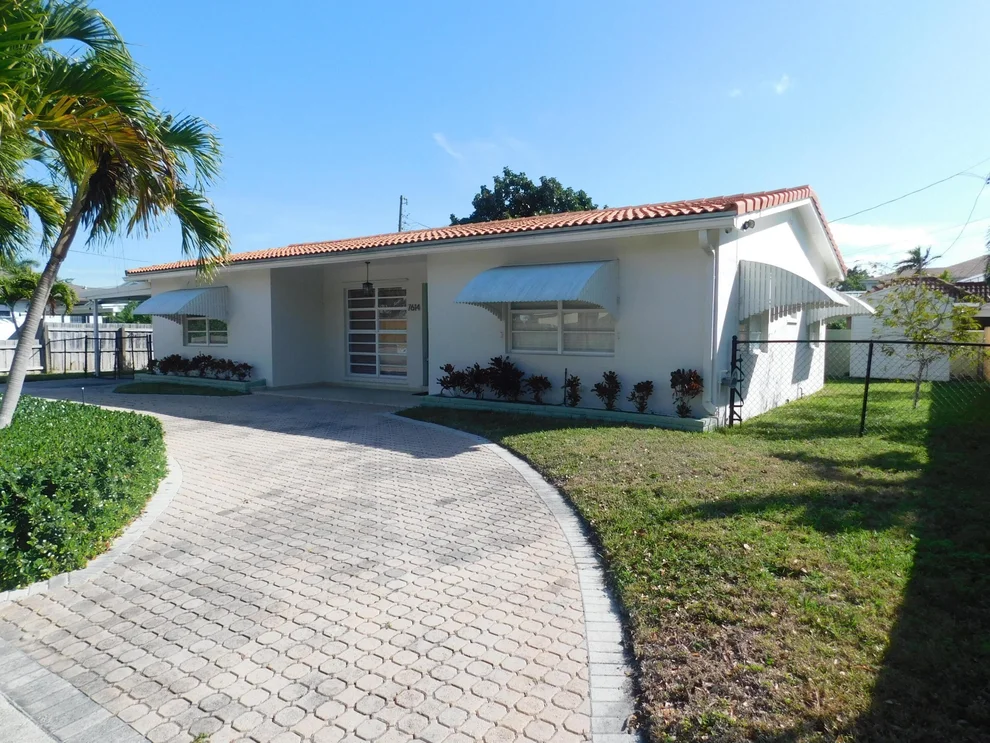 Unit for sale at 7614 S Olive Avenue, West Palm Beach, FL 33405