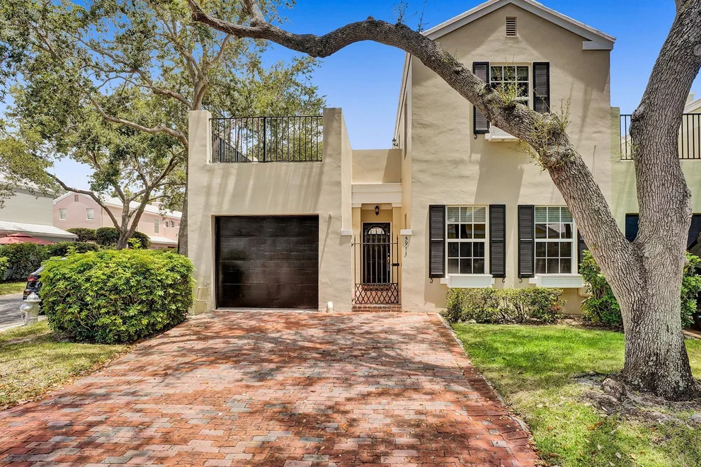Unit for sale at 5913 Michaux Street, Boca Raton, FL 33433