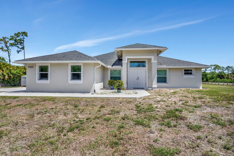Unit for sale at 17523 89th Place N, Loxahatchee, FL 33470