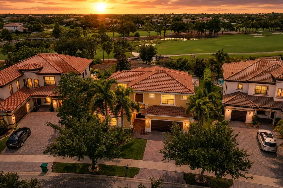 Unit for sale at 8152 Bradford Way, Parkland, FL 33076