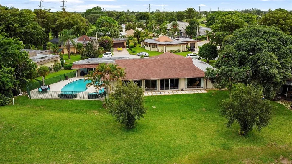 Unit for sale at 5306 Sea Grape Circle, Tamarac, FL 33319