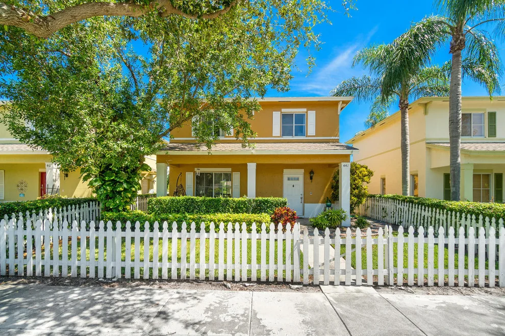 Unit for sale at 441 W Branch Street, Lantana, FL 33462