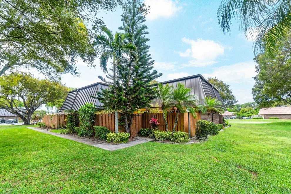 Unit for sale at 3606 Silver Lace Lane, Boynton Beach, FL 33436