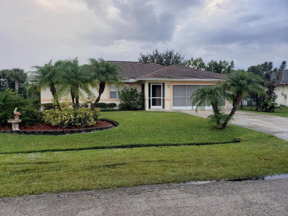 Unit for sale at 128 SW Grove Avenue, Port St Lucie, FL 34953