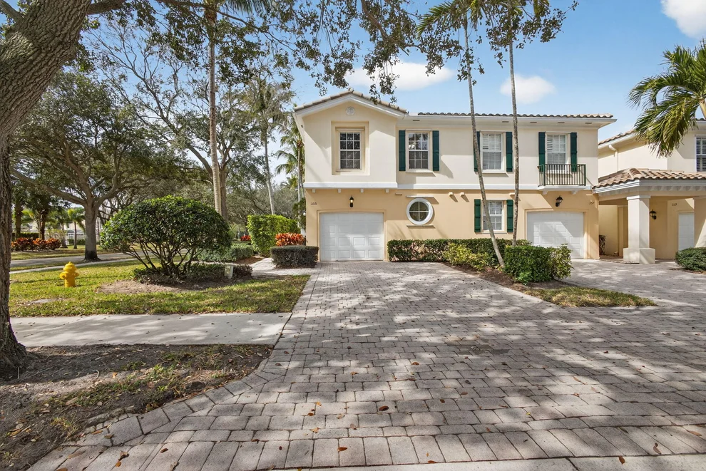 Unit for sale at 355 Salinas Drive, Palm Beach Gardens, FL 33410