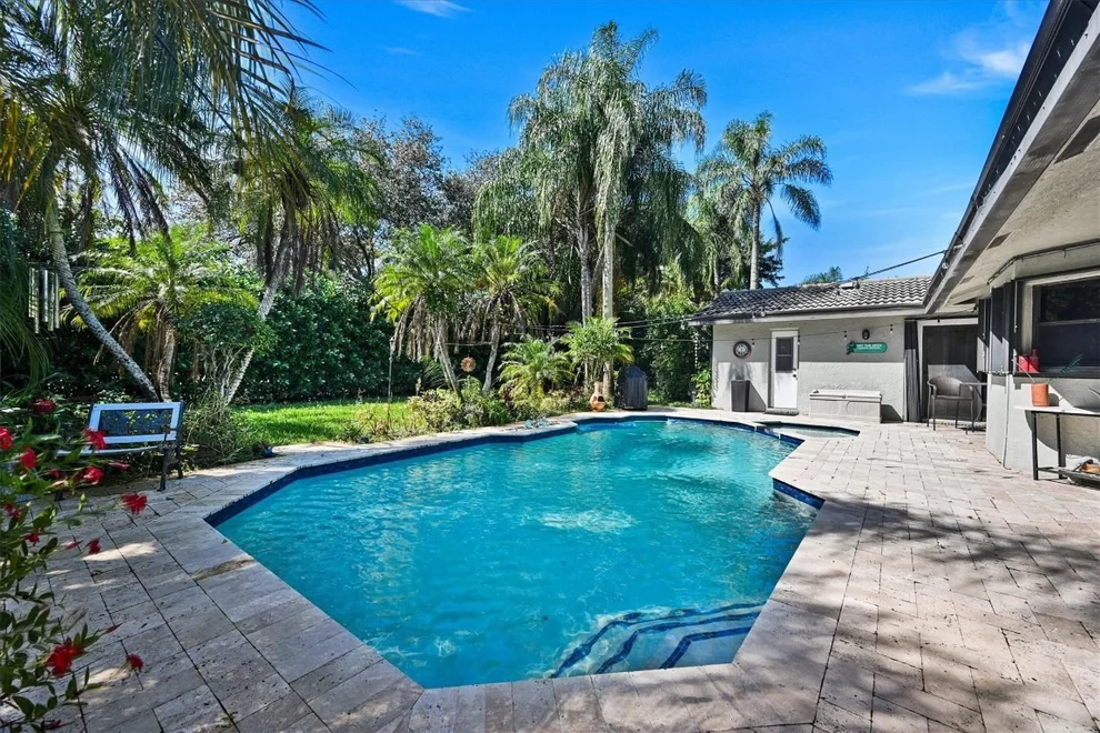 Unit for sale at 11350 NW 1st Place, Coral Springs, FL 33071