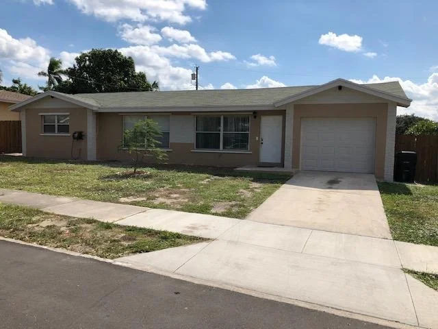 Unit for sale at 1719 16th Avenue N, Lake Worth Beach, FL 33460