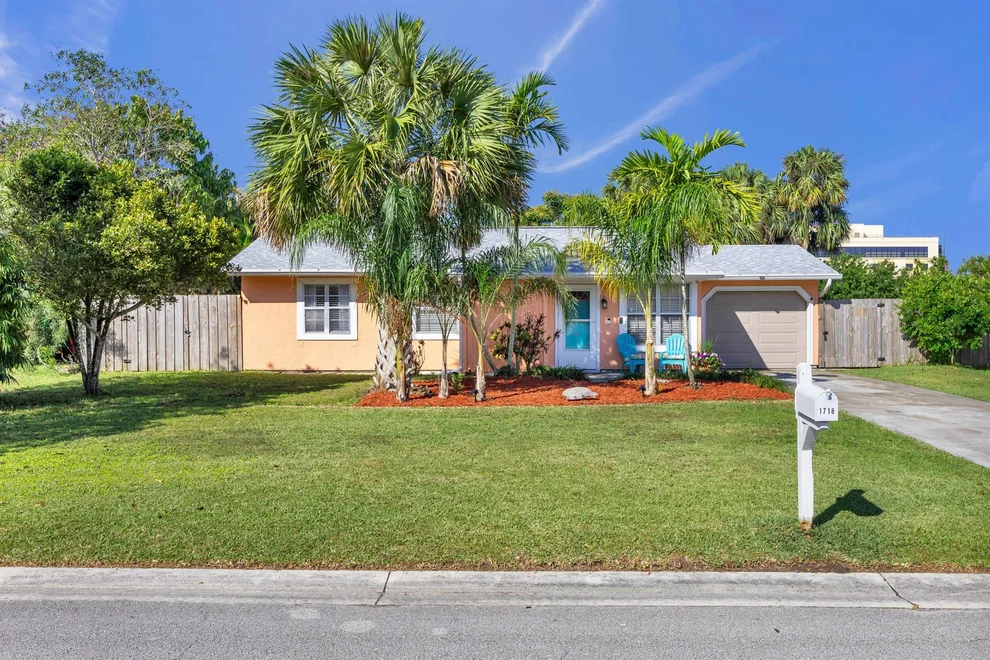 Unit for sale at 1718 SE Cascella Court, Port St Lucie, FL 34952