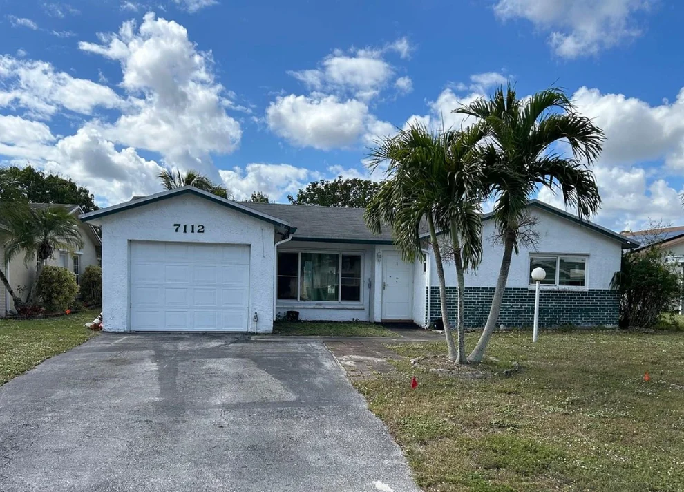 Unit for sale at 7112 Pine Manor Drive, Lake Worth, FL 33467
