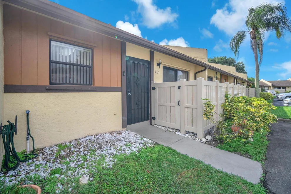 Unit for sale at 667 Banks Road, Margate, FL 33063