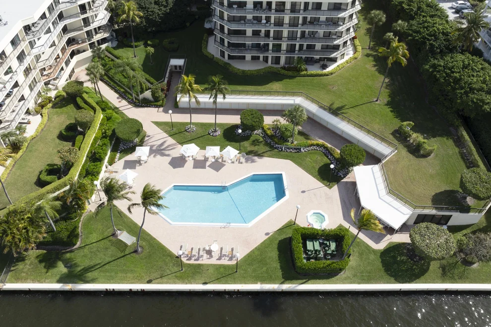 Unit for sale at 2778 S Ocean Boulevard, Palm Beach, FL 33480