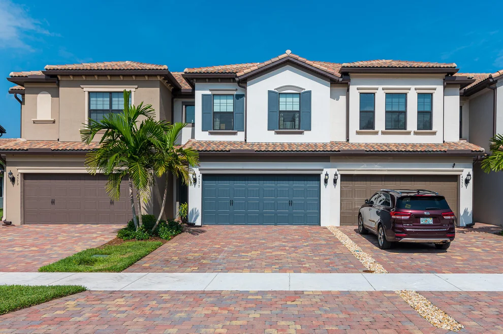 Unit for sale at 4577 San Fratello Circle, Lake Worth, FL 33467