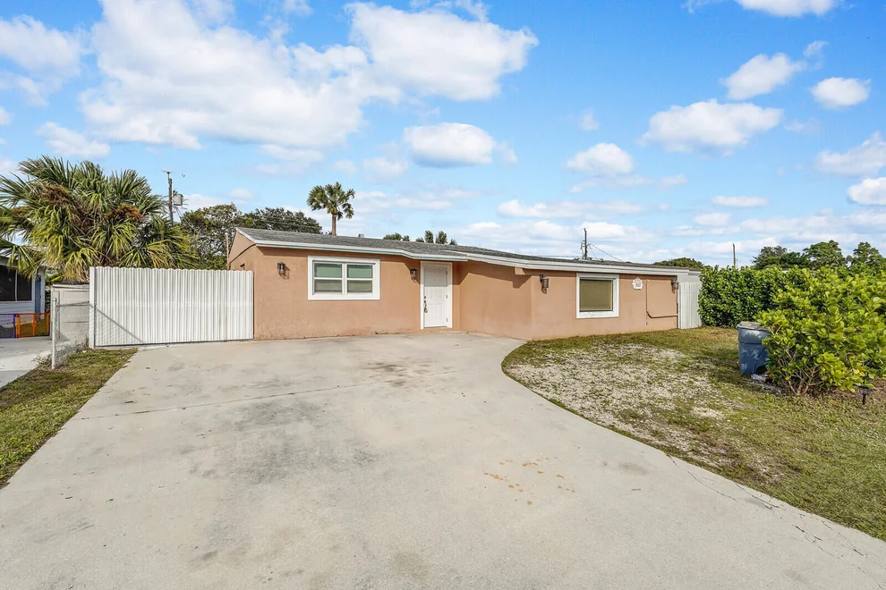 Unit for sale at 4389 BELLEWOOD Street, Palm Beach Gardens, FL 33410