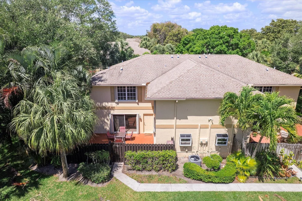 Unit for sale at 2932 SW 22nd Circle, Delray Beach, FL 33445