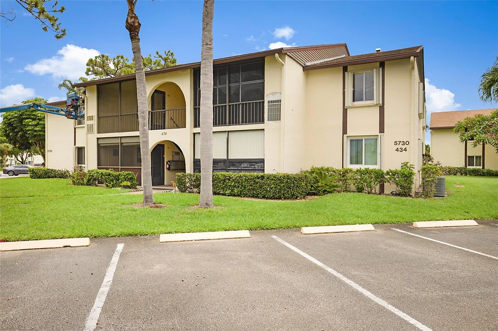 Unit for sale at 5730 Pine Wood Drive, Greenacres, FL 33463