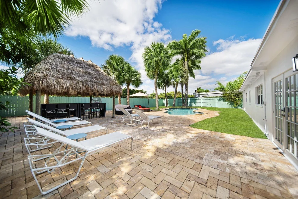 Unit for sale at 117 18th Avenue S, Lake Worth Beach, FL 33460