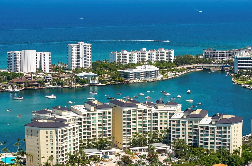 Unit for sale at 550 SE 5th Avenue, Boca Raton, FL 33432