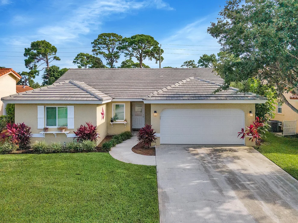 Unit for sale at 5161 Rosen Boulevard, Boynton Beach, FL 33472
