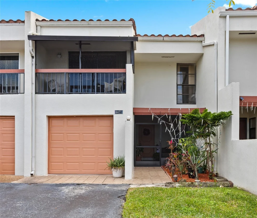Unit for sale at 6471 Racquet Club Drive, Fort Lauderdale, FL 33319
