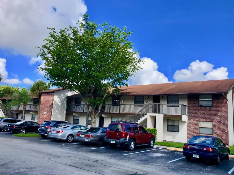 Unit for sale at 6040 Shakerwood Circle, Tamarac, FL 33319
